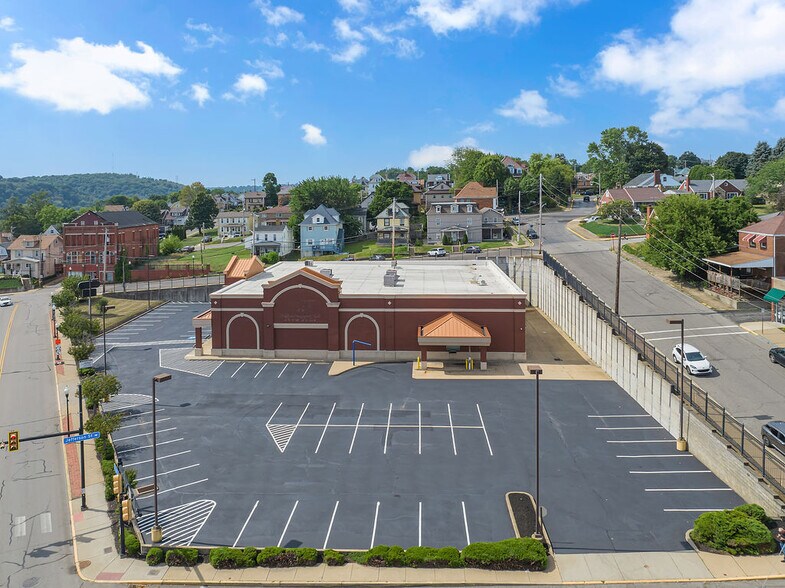 More Photos Of 351 Brighton Ave, Rochester Freestanding For Lease