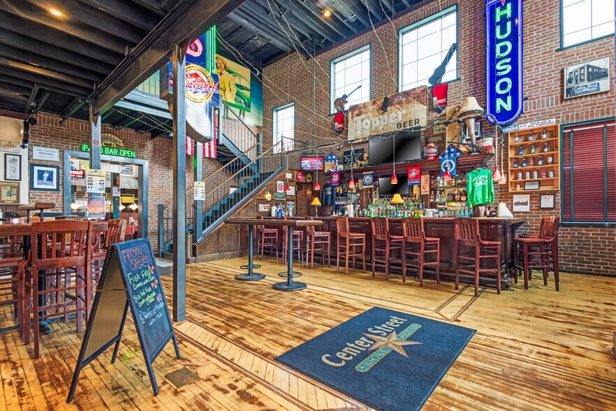 More Photos Of 20 Center St, Batavia Restaurant For Sale