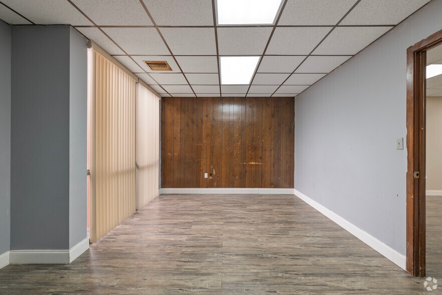 Photo of 3rd Floor Ste 306