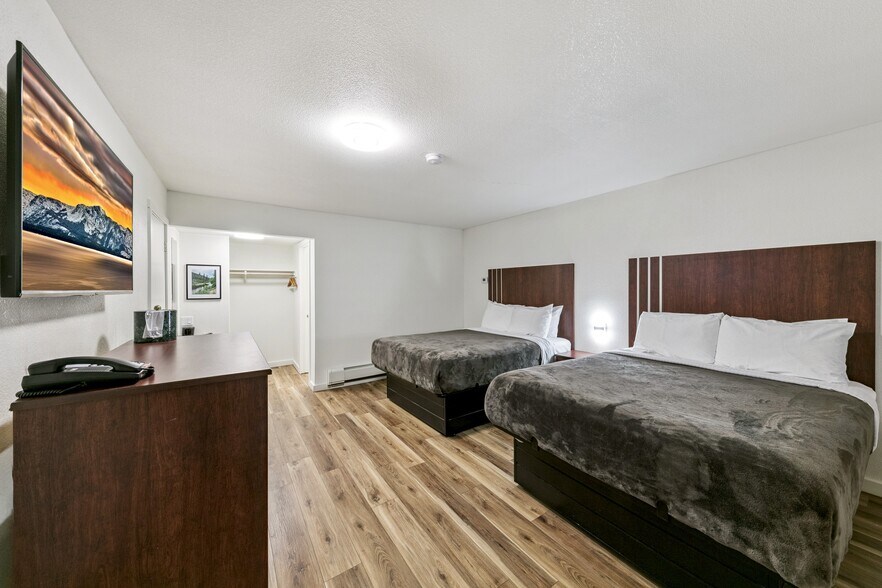 More Photos Of 4130 Manzanita Ave, South Lake Tahoe Hotel For Sale