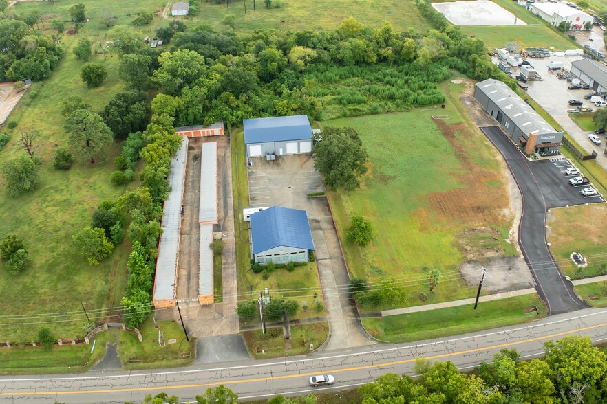 More Photos Of 2605 Columbia Memorial Pky, Kemah Office For Lease