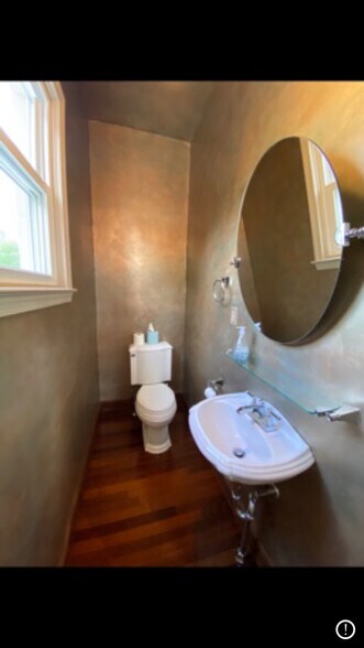 More Photos Of 615 Conestoga Rd, Villanova Freestanding For Lease