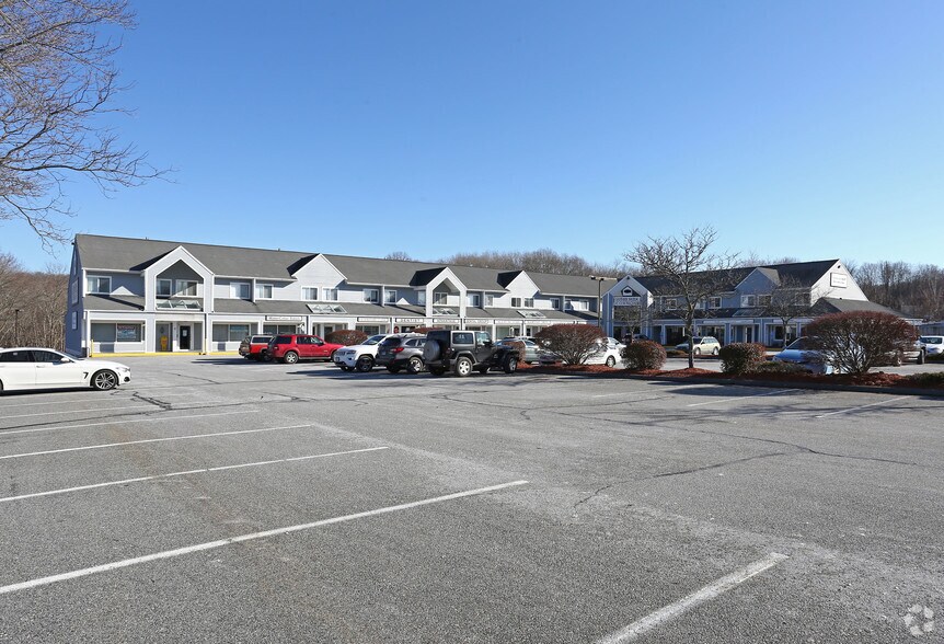 Primary Photo Of 339 Flanders Rd, East Lyme Storefront Retail Office For Lease