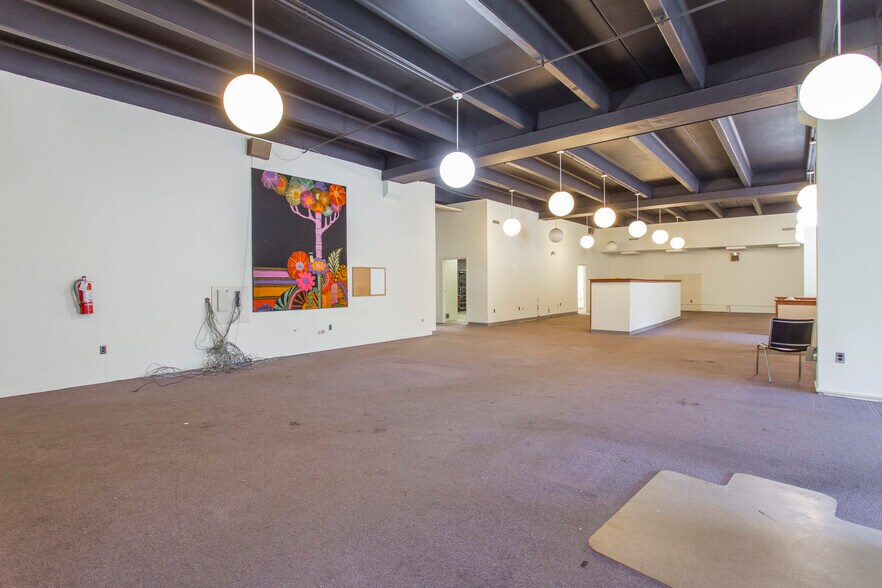 More Photos Of 4000 Bridge St, Drexel Hill Manufacturing For Lease