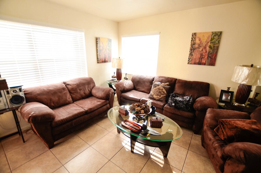 More Photos Of 2130 Avenue S, Riviera Beach Apartments For Sale