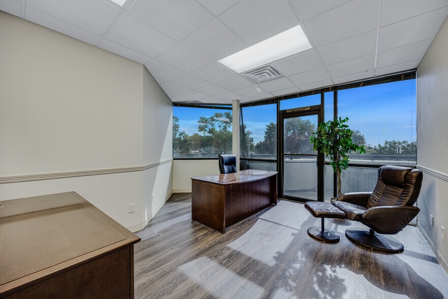 More Photos Of 75 Printers Pky, Colorado Springs Coworking Space