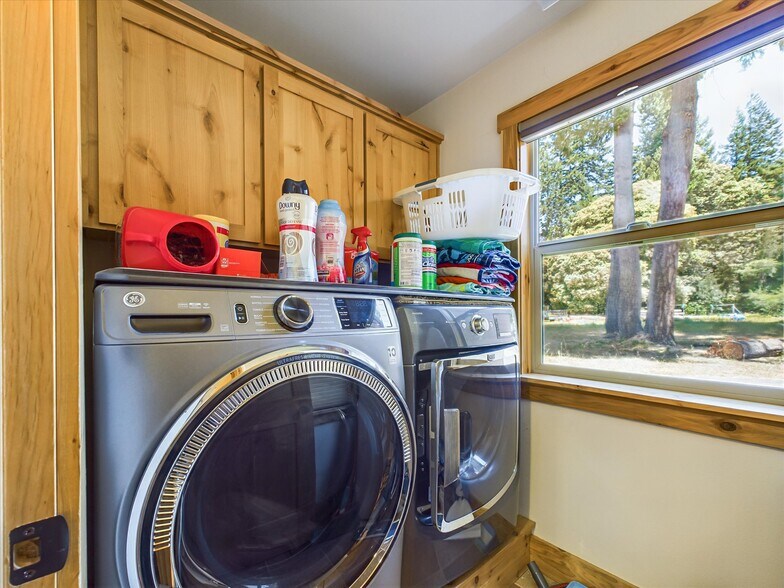 More Photos Of 595 Riverside Park Rd, Carlotta Land For Sale