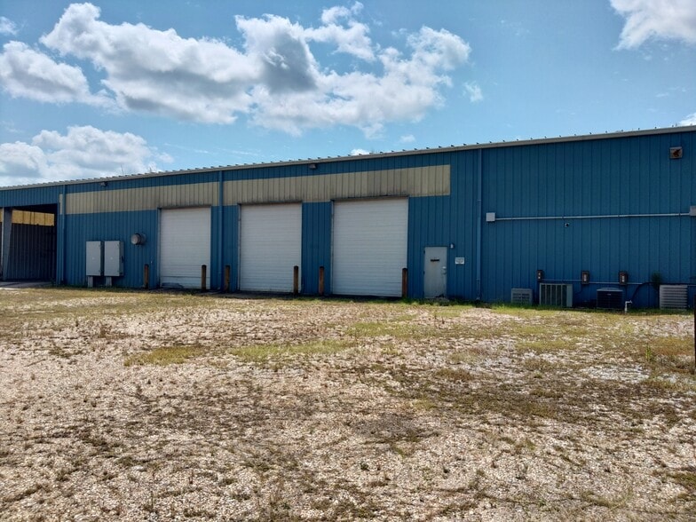 More Photos Of 4300 Highway 43, Mc Intosh Truck Terminal For Sale