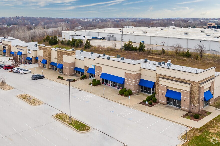 Primary Photo Of 1125 N Simpson Dr, Warrensburg General Retail For Sale