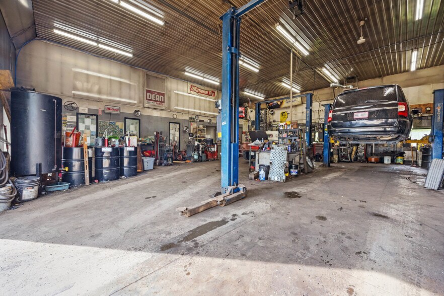 More Photos Of 688 Frey Rd, Macedon General Retail For Sale