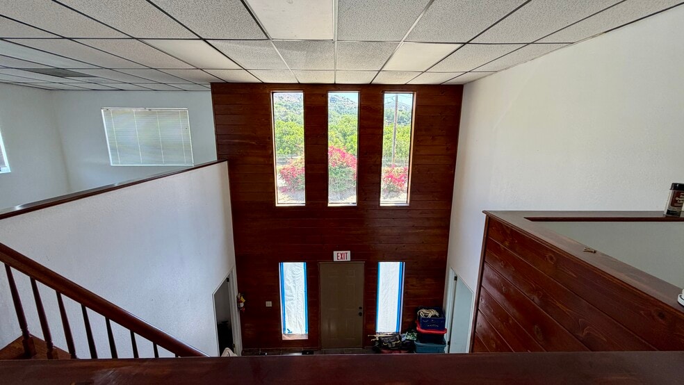 More Photos Of 937 A St, Fillmore Contractor Storage Yard For Lease
