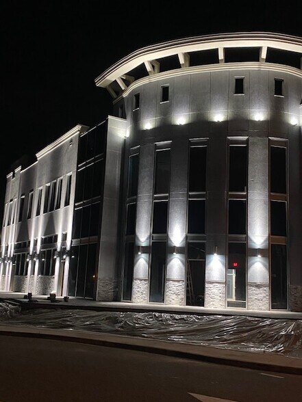 More Photos Of 13704 Village Lakeview Ave, Windermere, FL 34786, Windermere Medical For Lease