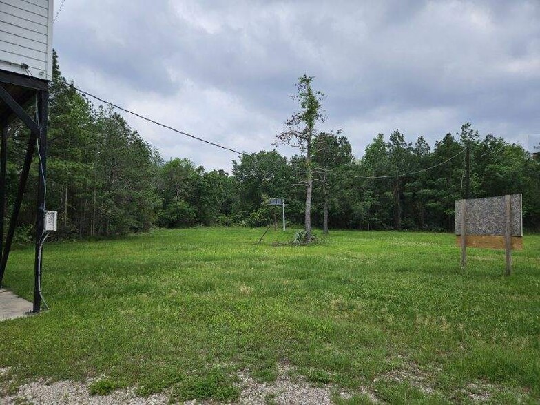 More Photos Of 14815 Interstate 45 S, Conroe Land For Lease