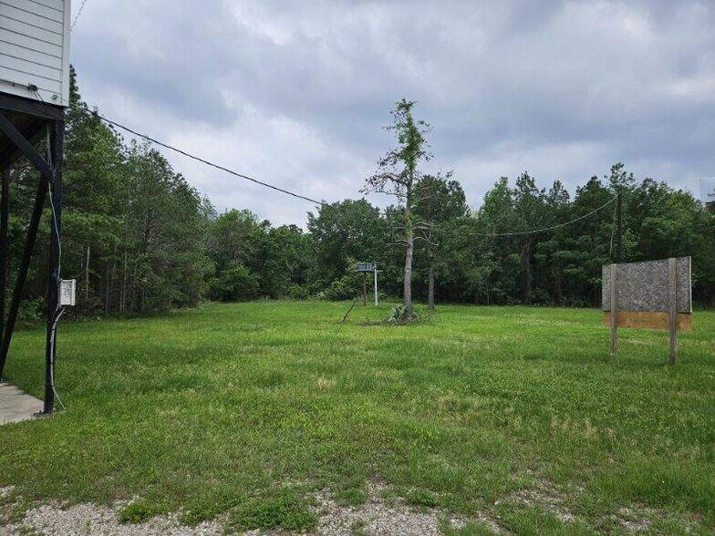 More Photos Of 14815 Interstate 45 S, Conroe Land For Lease