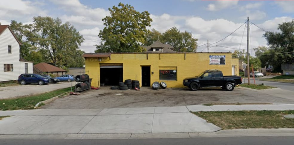 1501 6TH AVE  
