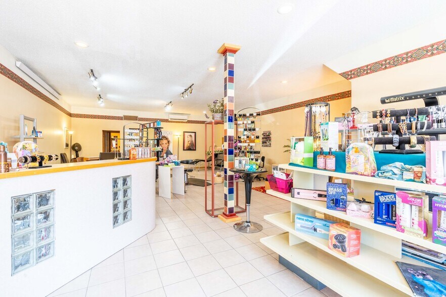 More Photos Of 140 S Chicago St, Hot Springs Storefront Retail Residential For Sale