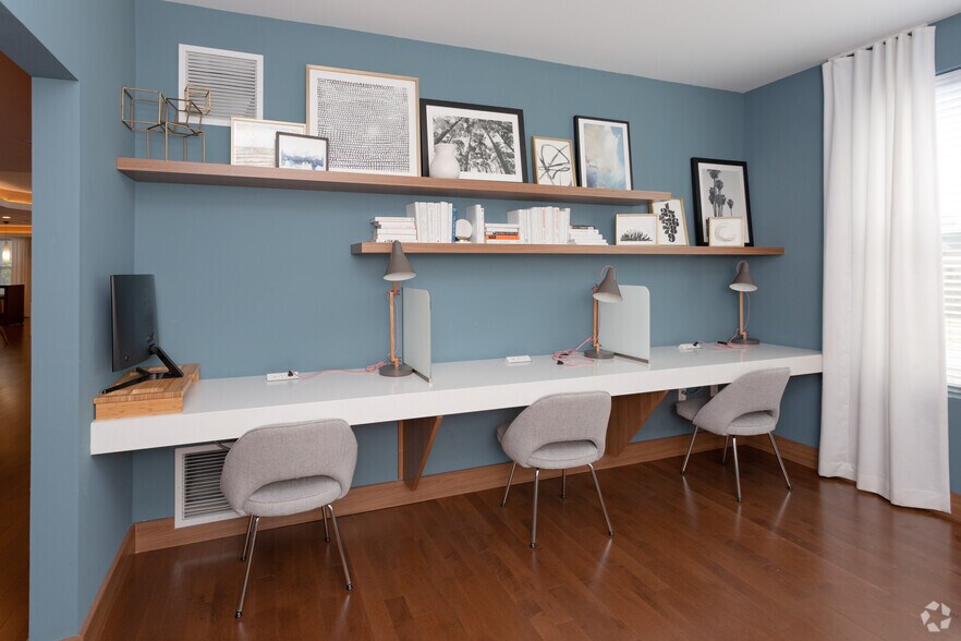 More Photos Of 56 Broad St, Bloomfield Apartments For Lease