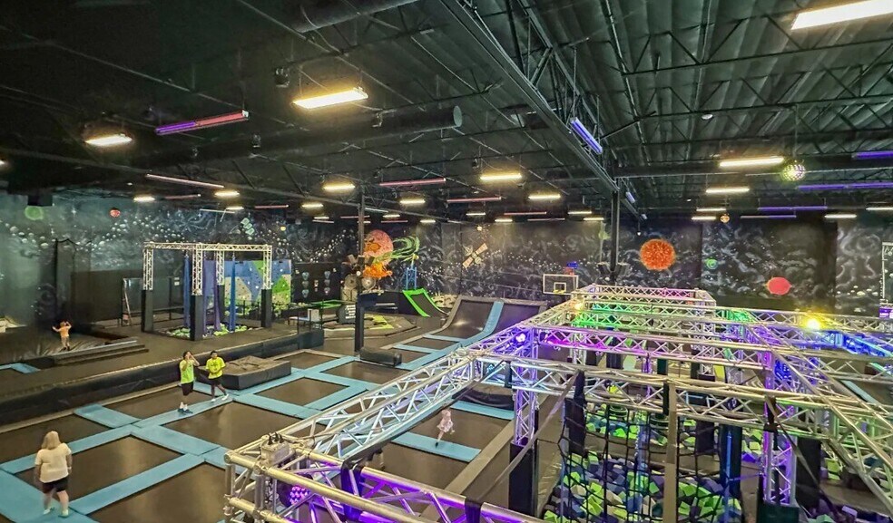 More Photos Of , Mesa General Retail For Sale