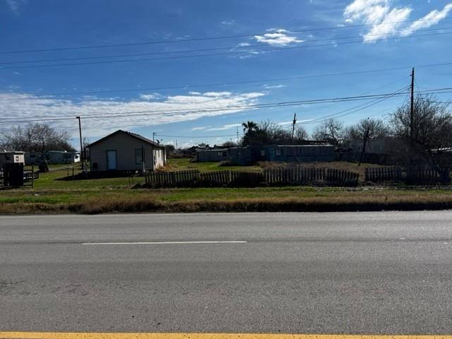 More Photos Of 2312 U.S. 77 Hwy, Driscoll Land For Sale