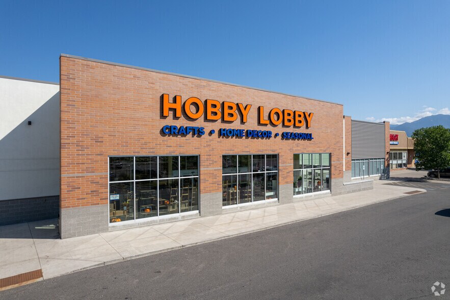 More Photos Of 1601-1631 W Main St, Bozeman Storefront For Lease