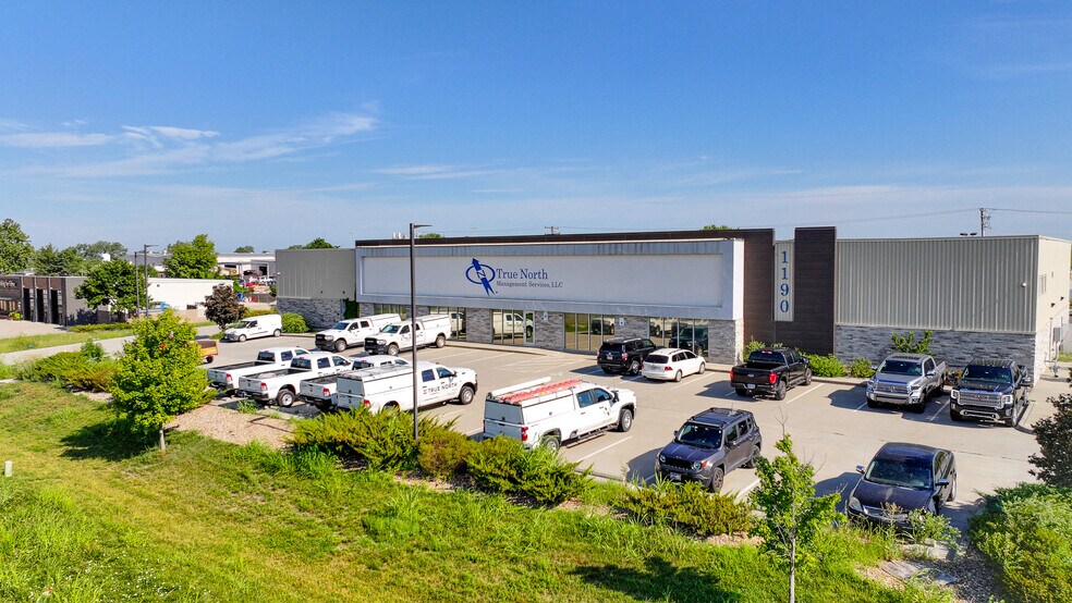 More Photos Of 1160 W 149th St, Olathe Warehouse For Sale