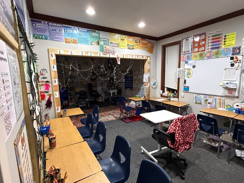 More Photos Of 636 Old Liverpool Rd, Liverpool Office For Sale