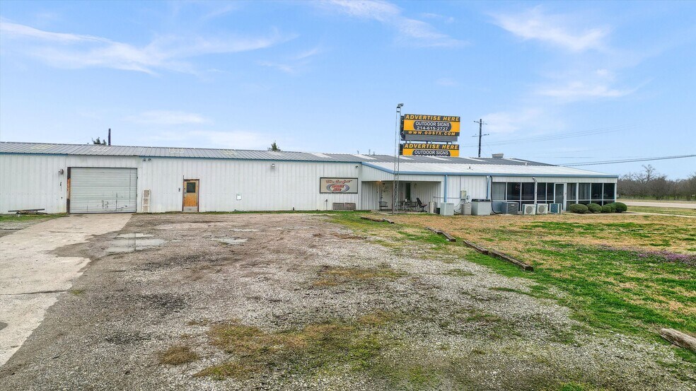 More Photos Of 18987 W US Highway 82, Sherman Industrial For Sale