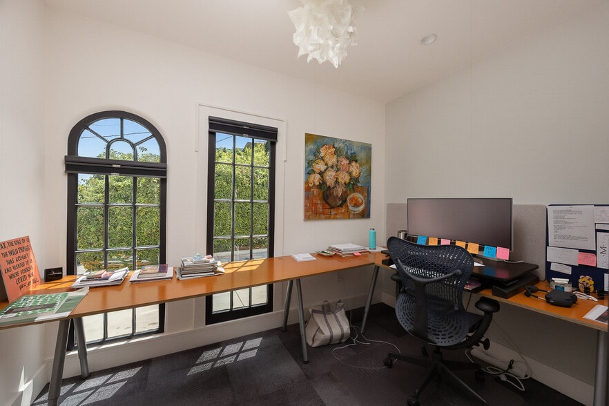 More Photos Of 1913-1915 Hyperion Ave, Los Angeles Loft Creative Space For Sale
