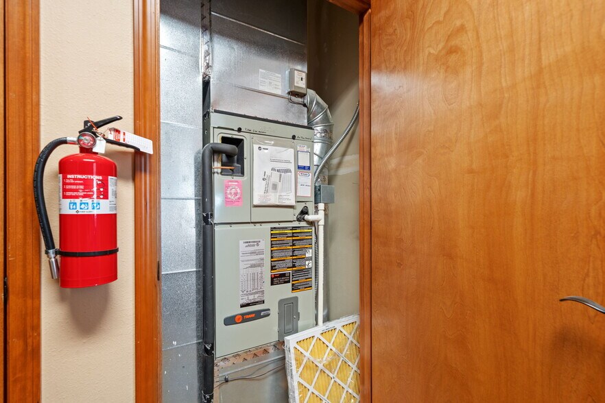 More Photos Of 538 N 5th Ave, Sequim Medical For Sale