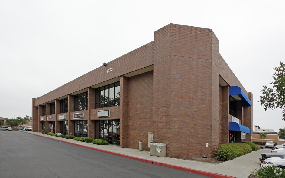 More Photos Of 7330 Clairemont Mesa Blvd, San Diego Unknown For Lease
