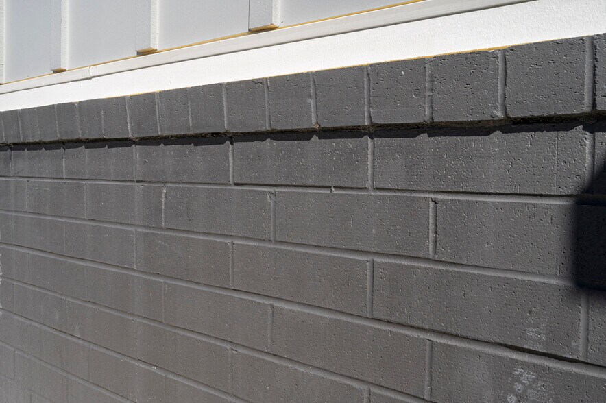 More Photos Of 8120 Windsor Hill Blvd, North Charleston Light Distribution For Lease