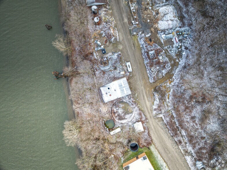 More Photos Of 1129 Collins Memorial Dr, Chester Industrial For Sale