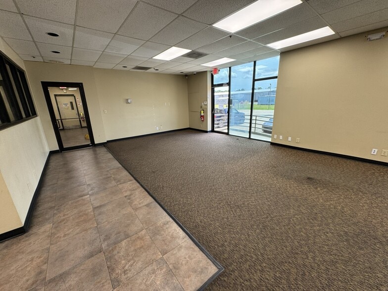 More Photos Of 4365 Michael Avalon St, Jackson Distribution For Lease