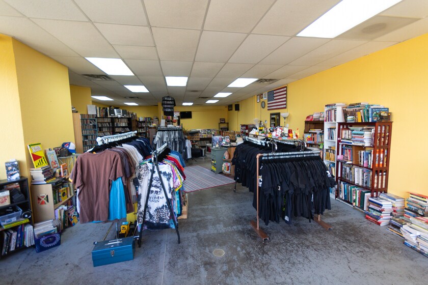 More Photos Of 2330 Main St, Longmont Unknown For Lease