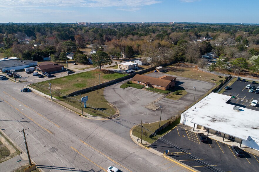 More Photos Of 219 N Main St, Spring Lake Bank For Sale
