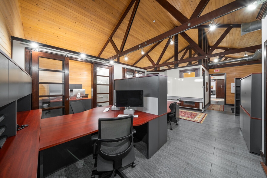 More Photos Of 5830 W Gulf To Lake Hwy, Crystal River Office For Sale