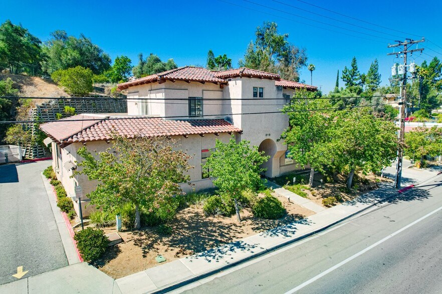 More Photos Of 343 E Alvarado St, Fallbrook Freestanding For Sale