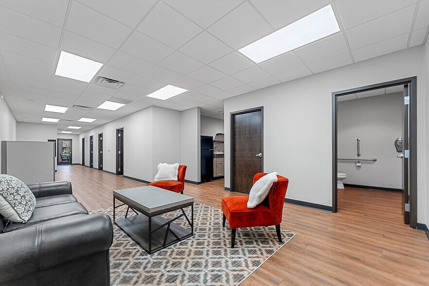 More Photos Of 314 N Appleton St, Appleton Religious Facility For Sale