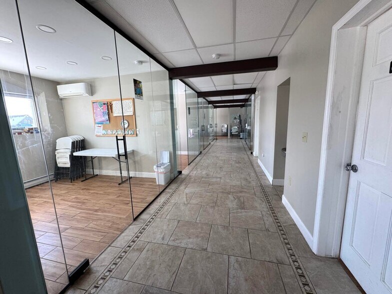 More Photos Of 820 Madison Ave, Albany Religious Facility For Sale