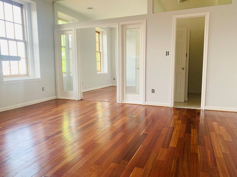 More Photos Of 600 N Eutaw St, Baltimore Storefront Retail Residential For Sale