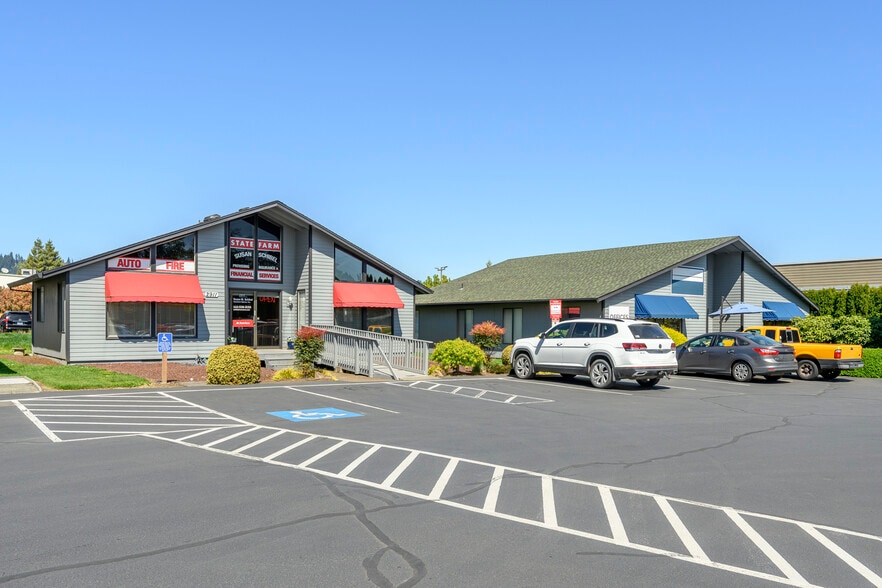 More Photos Of 2911 E Portland Rd, Newberg Office For Sale