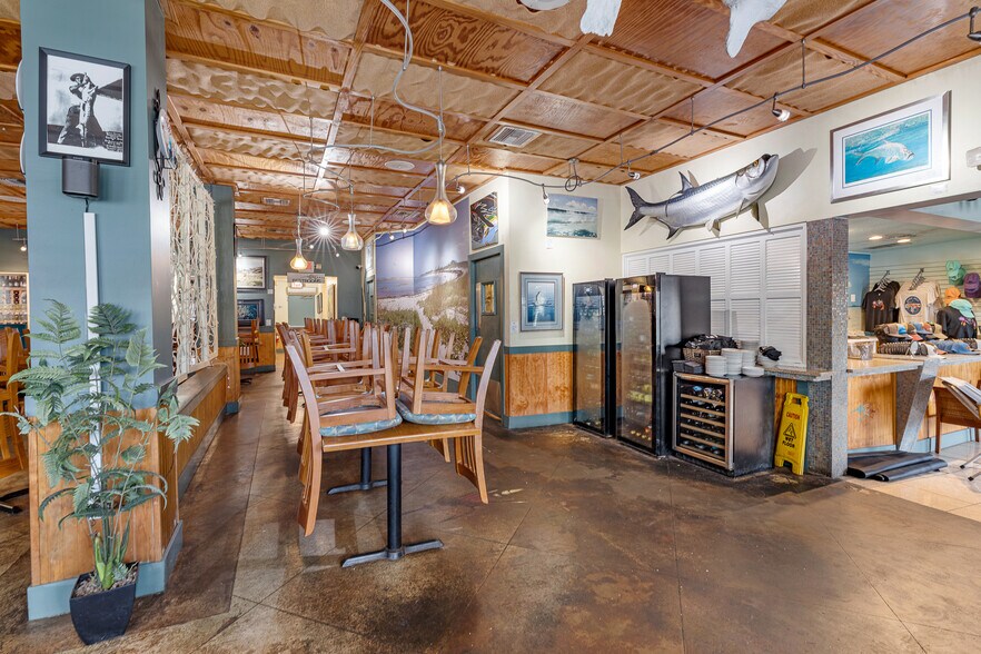 More Photos Of 108 Anastasia Blvd, Saint Augustine Restaurant For Sale