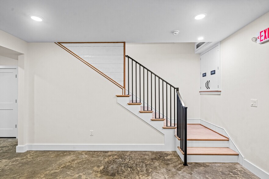 More Photos Of 300 S Route 73, Berlin Office For Sale