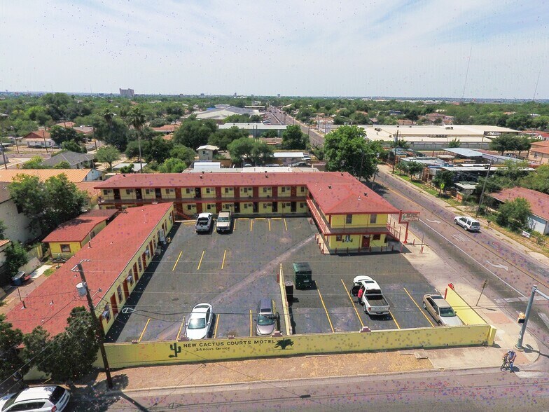 More Photos Of 4119 Santa Maria Ave, Laredo Hotel For Sale