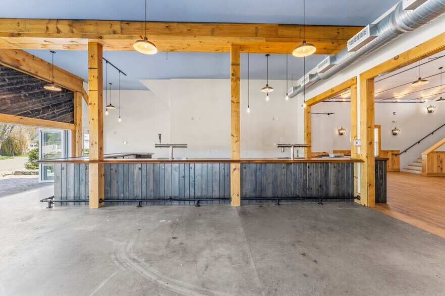 More Photos Of 13 Fort Hill Rd, Groton Storefront Retail Residential For Sale