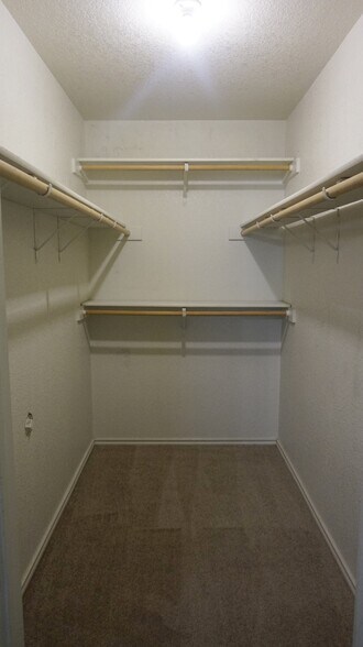 More Photos Of 411 E Central Texas Expy, Killeen Apartments For Sale