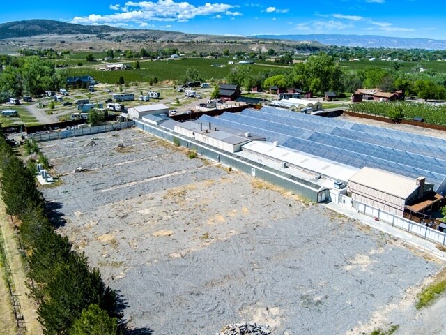 More Photos Of 1041 N River Rd, Palisade Warehouse For Sale