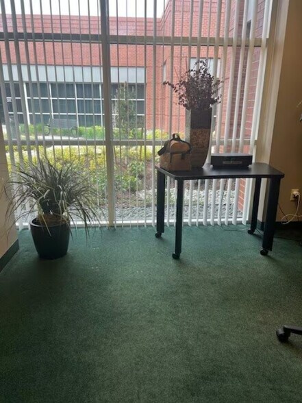 More Photos Of 14945 SW Sequoia Pky, Portland Office For Lease
