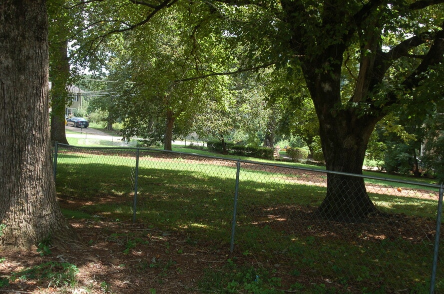 More Photos Of 1267 Old Norcross Rd, Lawrenceville Daycare Center For Sale