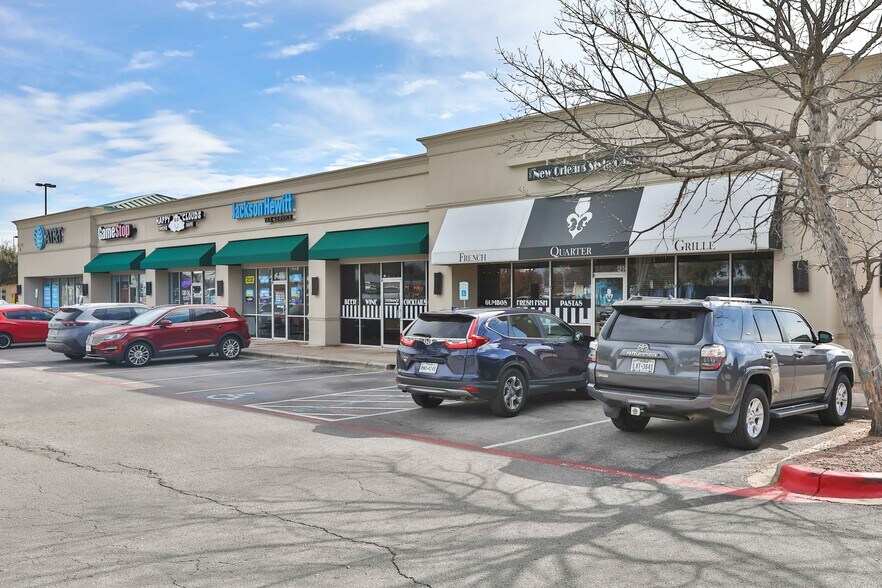 More Photos Of 13000 N Interstate 35, Austin Freestanding For Sale